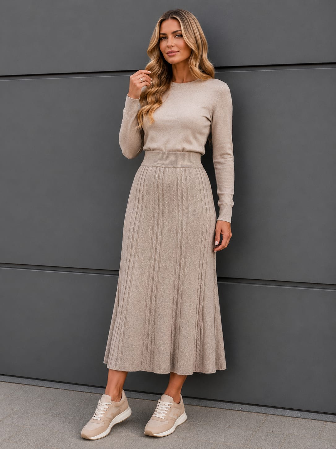 💚 Fustă tricotată midi – elegantă și versatilă